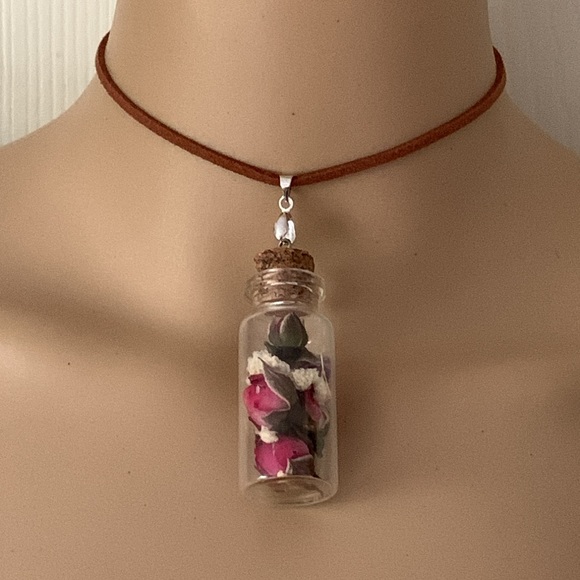 Genuine leather flower choker necklace OOAK - Picture 2 of 11